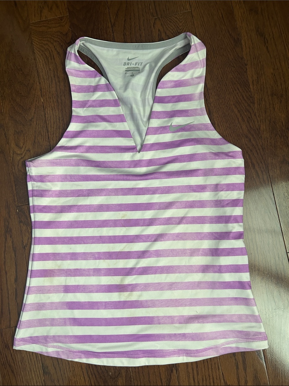 Nike Dri-Fit V-Neck Golf/Exercise Top
